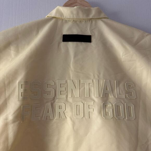 Fear of God Essentials Kids Sz 10 Short-Sleeve Nylon Shirt Jacket Canary Yellow - Picture 9 of 11